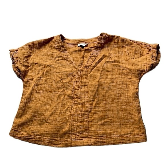 Universal Threads M harvest gold crop top - Picture 1 of 8